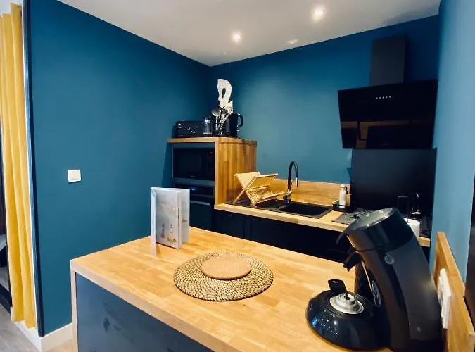 « Au Bord Des Embruns »