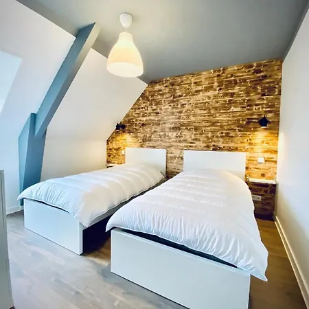 « Au Bord Des Embruns »