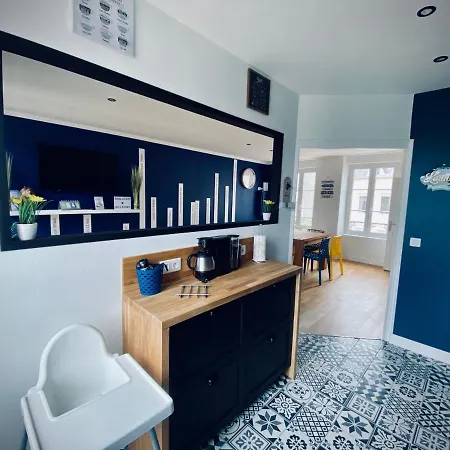 « Au Bord Des Embruns » * Grandcamp-Maisy