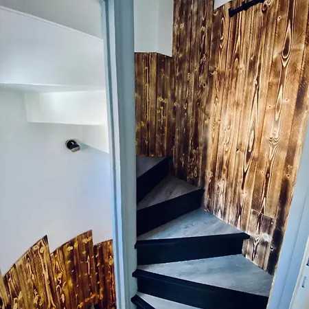 « Au Bord Des Embruns » * Grandcamp-Maisy