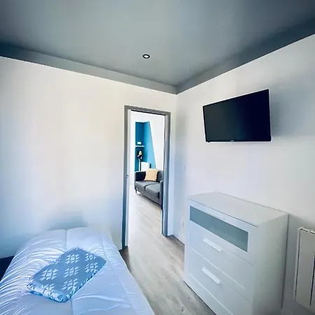 « Au Bord Des Embruns » Grandcamp-Maisy