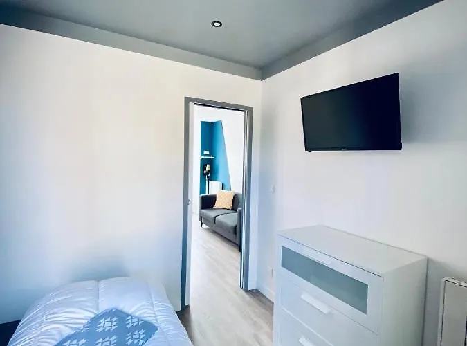 « Au Bord Des Embruns » Grandcamp-Maisy